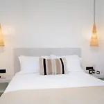 Almira Luxury