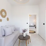 Almira Luxury Apartment *