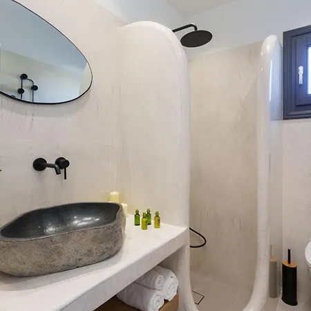 Apartment Almira Luxury Perivolos (Santorini)