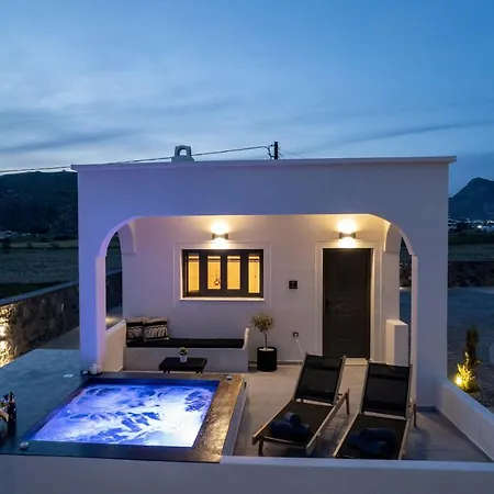 Apartment Almira Luxury Perivolos (Santorini)