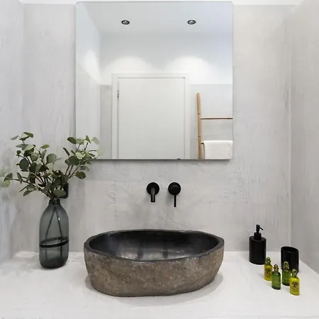 Almira Luxury * Perivolos (Santorini)