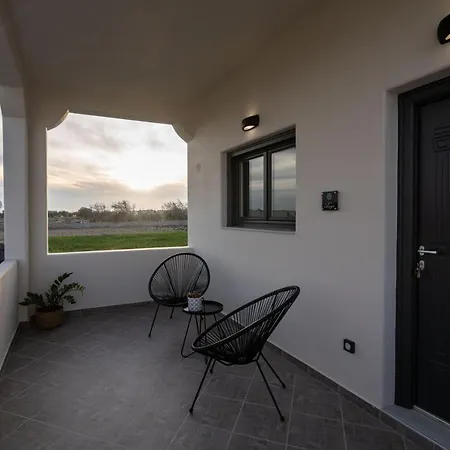 Almira Luxury アパート *