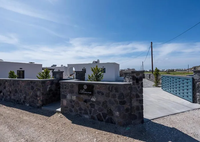 Almira Luxury * Perivolos (Santorini)