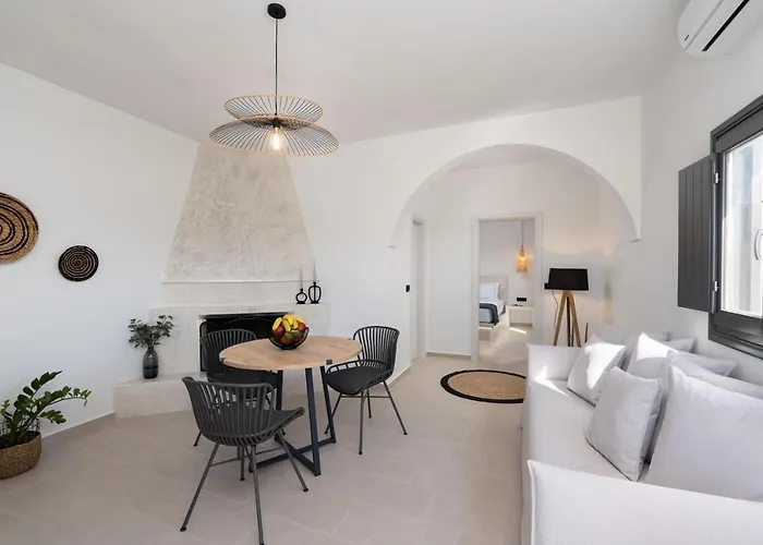 Apartment Almira Luxury Perivolos (Santorini)