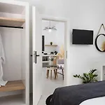 Апартаменты Almira Luxury Периволос