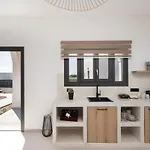 Almira Luxury Периволос