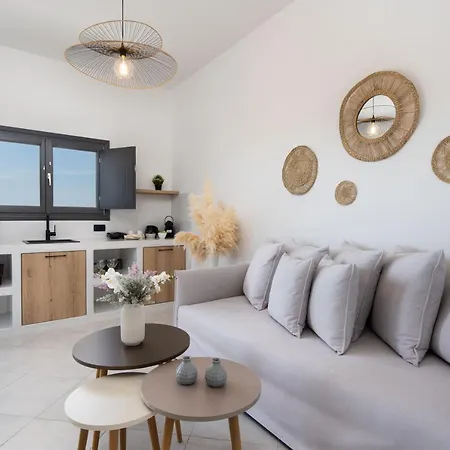 Almira Luxury