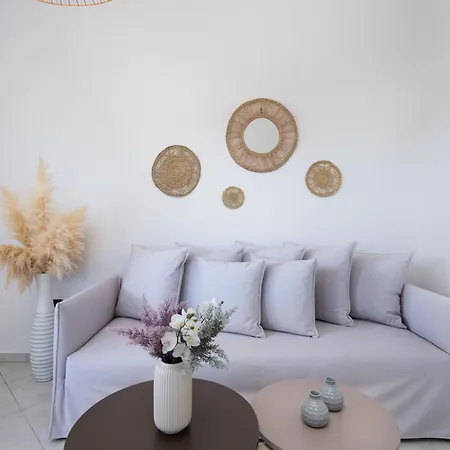 Almira Luxury